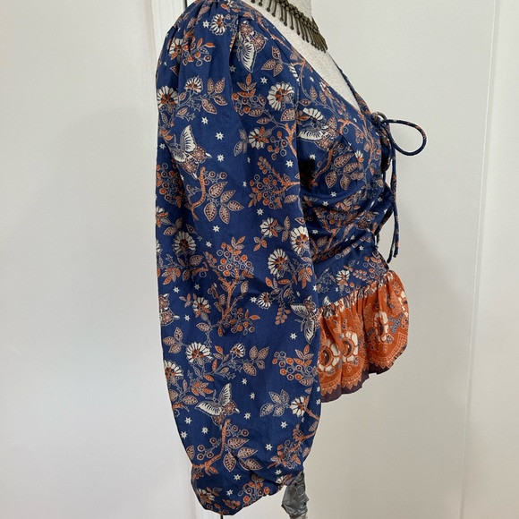 House of Harlow 1960 Blue and Orange Boho Floral Lace-up Blouse - Picture 6 of 6